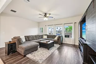 10033 Gertrudis Loop, Austin, TX 78747 - Photo 14