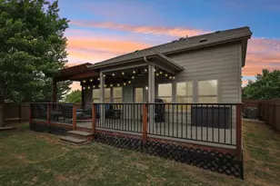 10033 Gertrudis Loop, Austin, TX 78747 - Photo 2