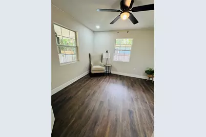 617 Persimmon Street, Lockhart, TX 78644 - Photo 14