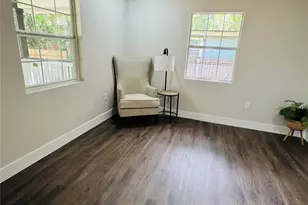 617 Persimmon St, Lockhart, TX 78644 - Photo 14