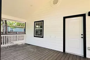 617 Persimmon St, Lockhart, TX 78644 - Photo 18