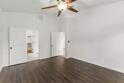 18613 Falcon Pointe Boulevard, Pflugerville, TX 78660 - Photo 12