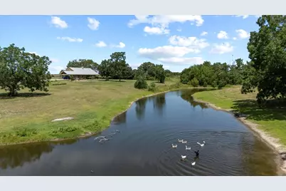 [Address not provided], Schulenburg, TX 78956 - Photo 2