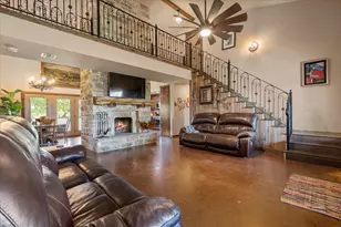 7835 Berger Rd, Schulenburg, TX 78956 - Photo 6