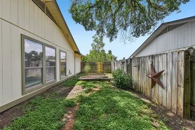 1204 Glen Cove, Round Rock, TX 78681 - Photo 32