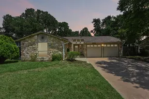 1204 Glen Cove, Round Rock, TX 78681 - Photo 1