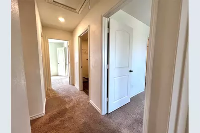 113 Sunnymeade Lane, Jarrell, TX 76537 - Photo 14