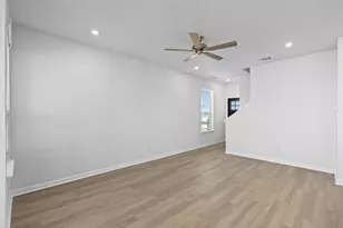 2208B Cornfield Dr, Pflugerville, TX 78660 - Photo 8