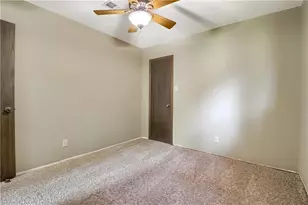 11616 Elk Park Trail, Austin, TX 78759 - Photo 20