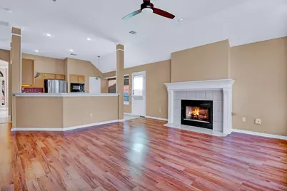 1901 Dapplegrey Lane, Austin, TX 78727 - Photo 16