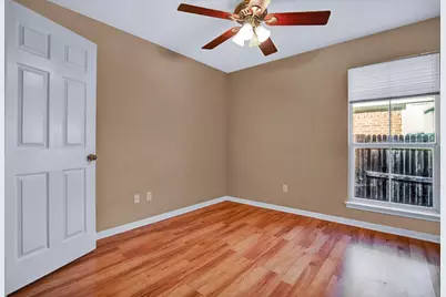 1901 Dapplegrey Lane, Austin, TX 78727 - Photo 8
