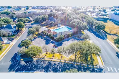 1901 Dapplegrey Lane, Austin, TX 78727 - Photo 4