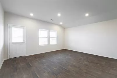 314 North Richland Drive, Lockhart, TX 78644 - Photo 8