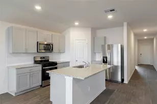 314 N Richland Dr, Lockhart, TX 78644 - Photo 6