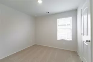 314 N Richland Dr, Lockhart, TX 78644 - Photo 16