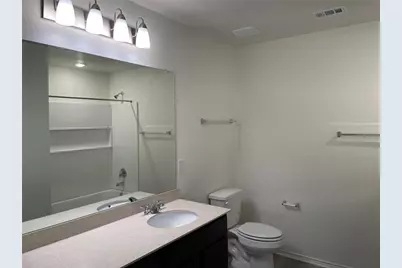 6417 Wagon Spring Street, Del Valle, TX 78617 - Photo 6