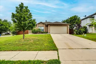 1142 Stone Garden, New Braunfels, TX 78130 - Photo 2