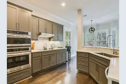 2007 Rue De St Tropez, Austin, TX 78746 - Photo 6