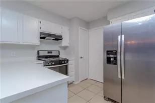 13207 Vendrell Dr, Austin, TX 78729 - Photo 8