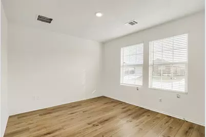 525 Sebring Circle, Hutto, TX 78634 - Photo 10