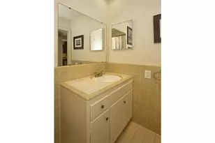 2703 Swisher St, Austin, TX 78705 - Photo 10