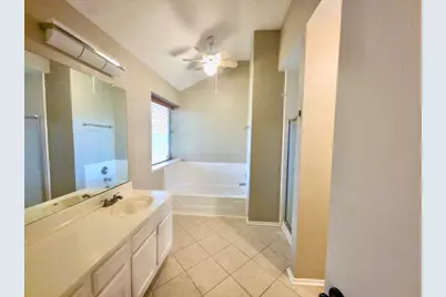 1604 Copperhead Cove, Round Rock, TX 78664 - Photo 18