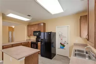 1651 Bayland St, Round Rock, TX 78664 - Photo 10