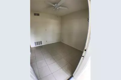 619 W 37th Street #101, Austin, TX 78705 - Photo 14