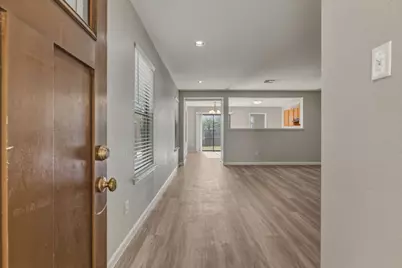 4209 Glacier Point Cove, Taylor, TX 76574 - Photo 4