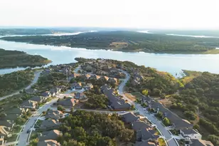 7804 Pace Ravine Dr, Lago Vista, TX 78645 - Photo 32