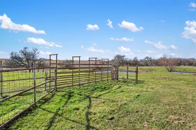 700 County Road 466, Elgin, TX 78621 - Photo 12