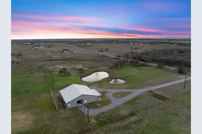 700 County Road 466, Elgin, TX 78621 - Photo 34