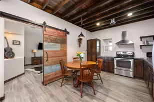 700 Co Rd 466, Elgin, TX 78621 - Photo 10