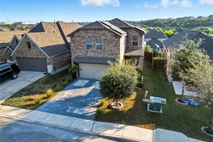 2838 High Castle Ln, San Antonio, TX 78245 - Photo 36