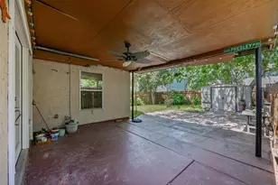 5318 Walnut Grove Dr, Austin, TX 78744 - Photo 18