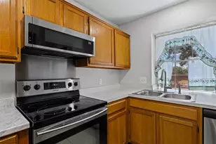 5318 Walnut Grove Dr, Austin, TX 78744 - Photo 8