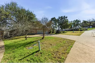 10609 Skyflower Drive, Austin, TX 78759 - Photo 36