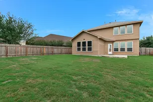 115 Mollie Dr, Hutto, TX 78634 - Photo 4