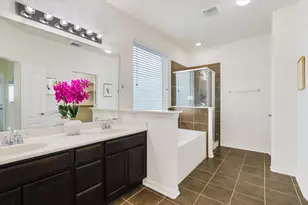 115 Mollie Dr, Hutto, TX 78634 - Photo 14