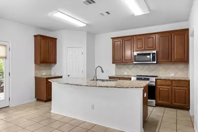 2001 Stephanne Creek Cove, Austin, TX 78744 - Photo 12