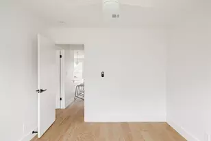 3105 Jeanette Ct, Austin, TX 78745 - Photo 32