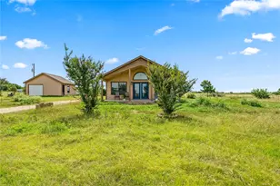 1325 Co Rd 269, Oglesby, TX 76561 - Photo 30