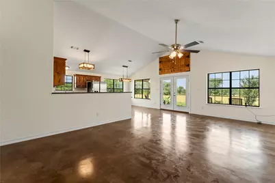 1325 County Road 269, Oglesby, TX 76561 - Photo 4