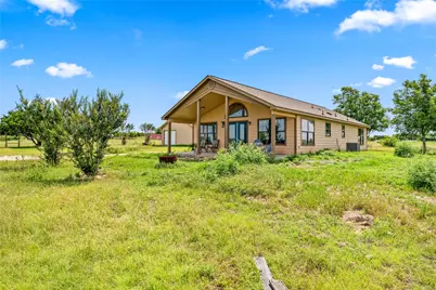 1325 County Road 269, Oglesby, TX 76561 - Photo 28