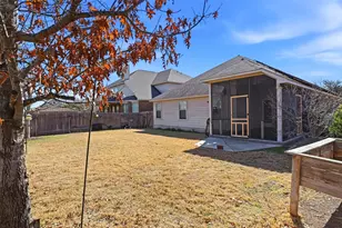 102 N Pasture Cove, Hutto, TX 78634 - Photo 32