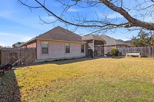 102 N Pasture Cove, Hutto, TX 78634 - Photo 30