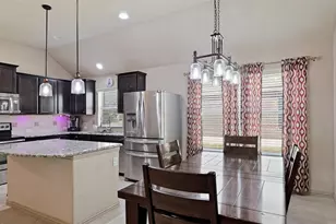 102 N Pasture Cove, Hutto, TX 78634 - Photo 16