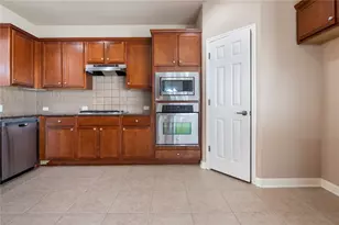 1709 Greenside Trail, Round Rock, TX 78665 - Photo 18