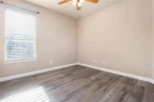 1709 Greenside Trail, Round Rock, TX 78665 - Photo 6