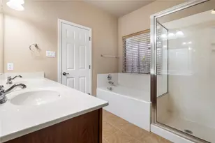 1709 Greenside Trail, Round Rock, TX 78665 - Photo 26